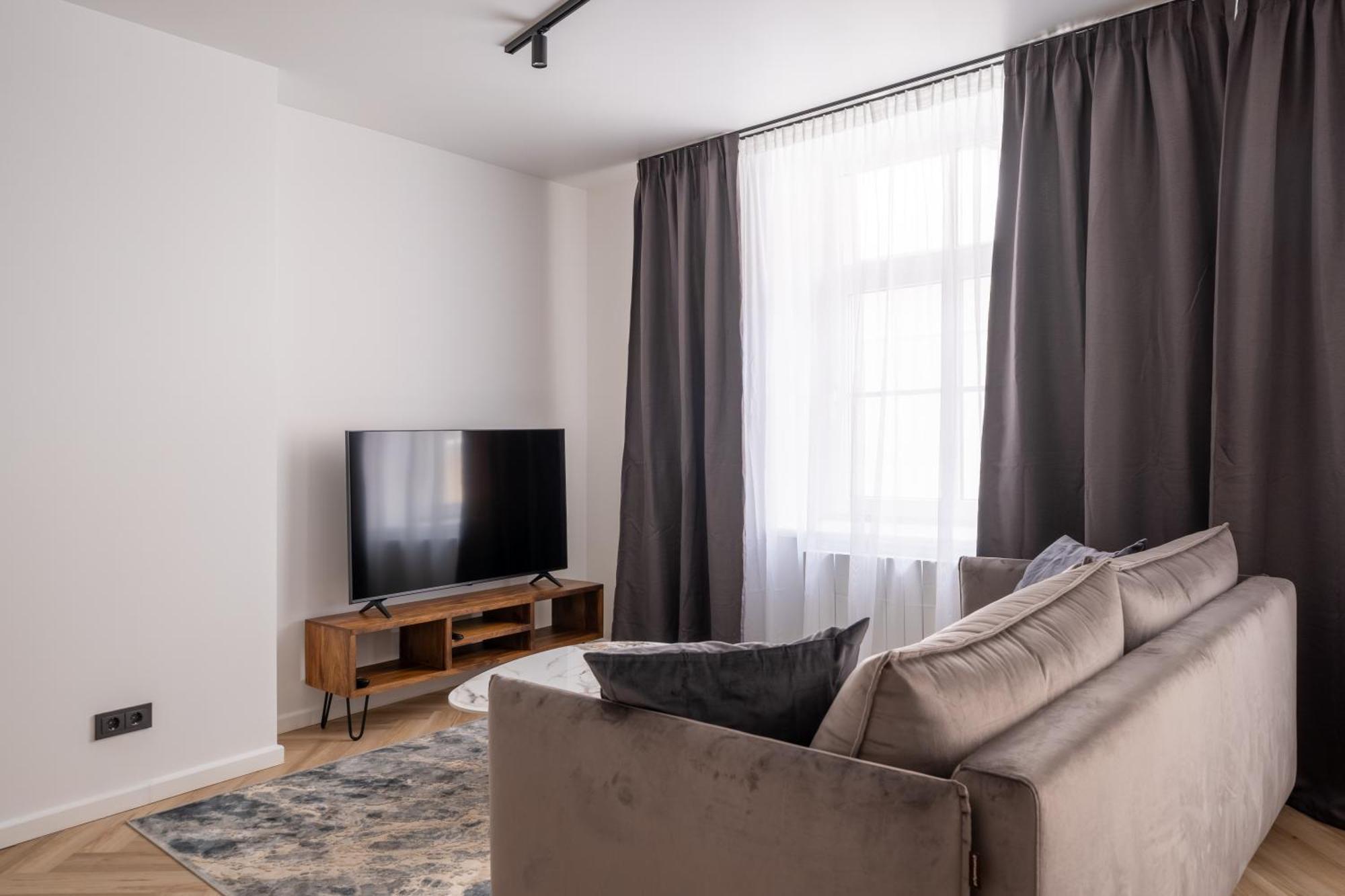 Mucenieku Street 1-Bedroom Stylish Apartment Riga Buitenkant foto